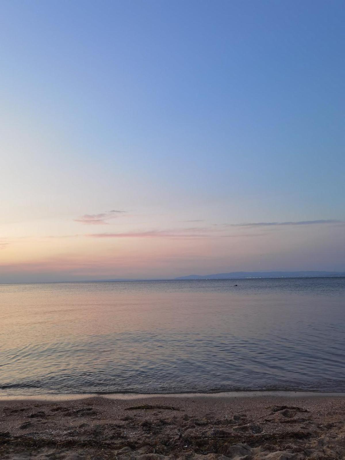 La Relax Seaside House Apartment Neo Epivates
